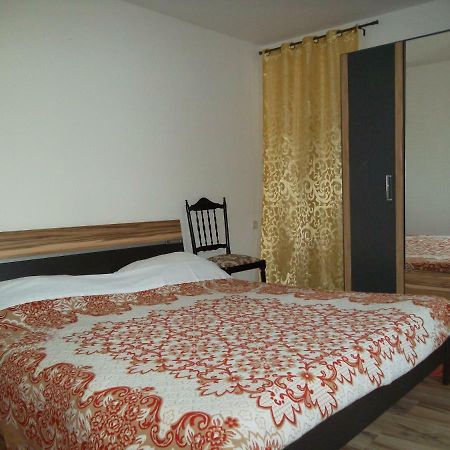 Hodak Apartment Nerezine Ngoại thất bức ảnh