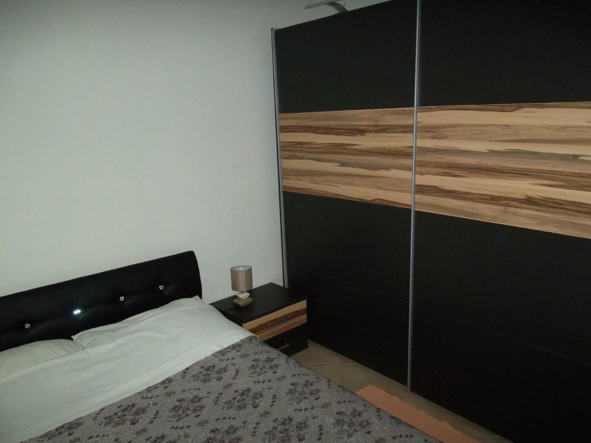 Hodak Apartment Nerezine Ngoại thất bức ảnh