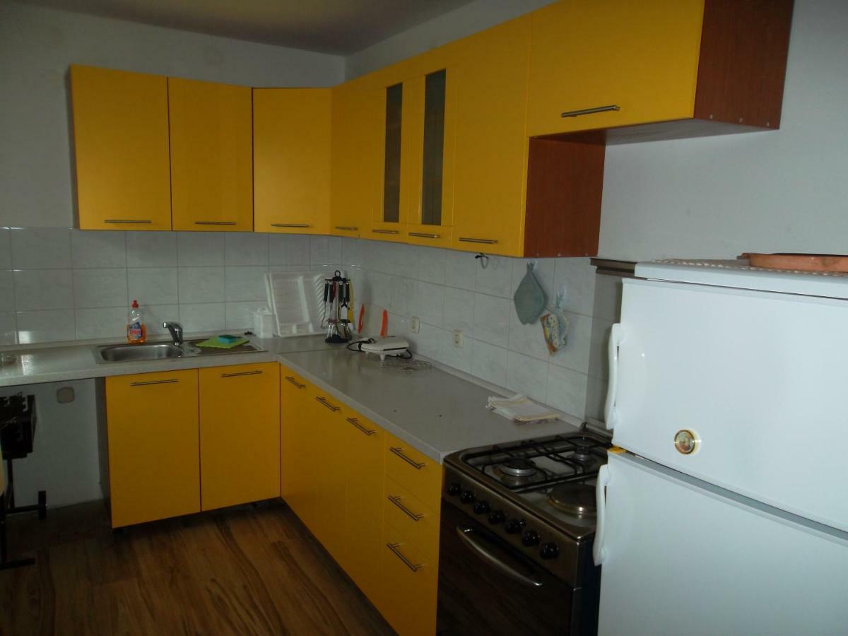 Hodak Apartment Nerezine Ngoại thất bức ảnh