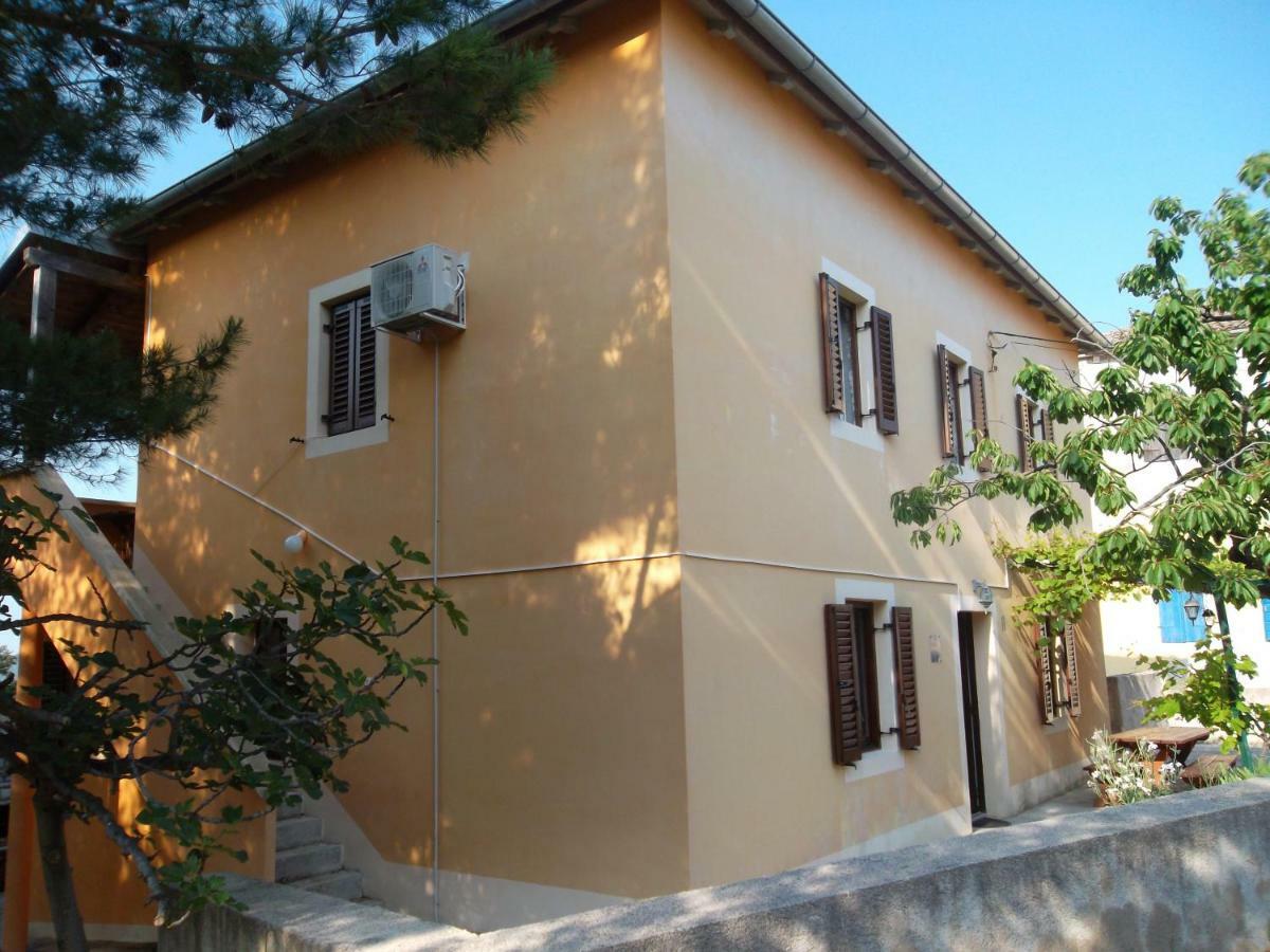 Hodak Apartment Nerezine Ngoại thất bức ảnh