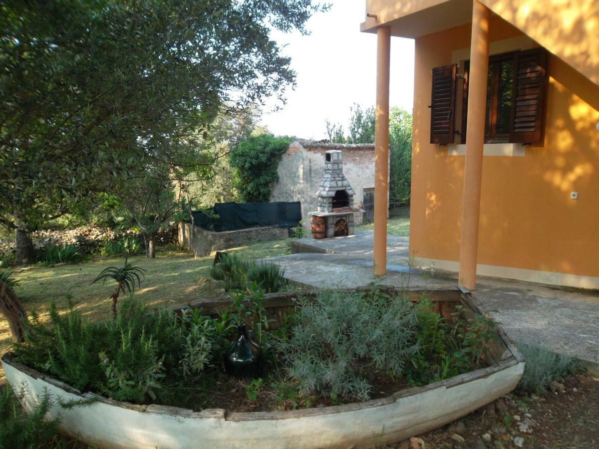 Hodak Apartment Nerezine Ngoại thất bức ảnh